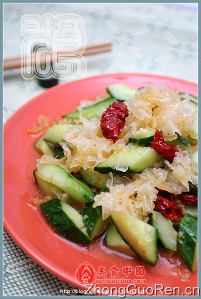 银耳拍黄瓜的做法 - 凉菜菜谱 - 菜谱 - 家常菜谱